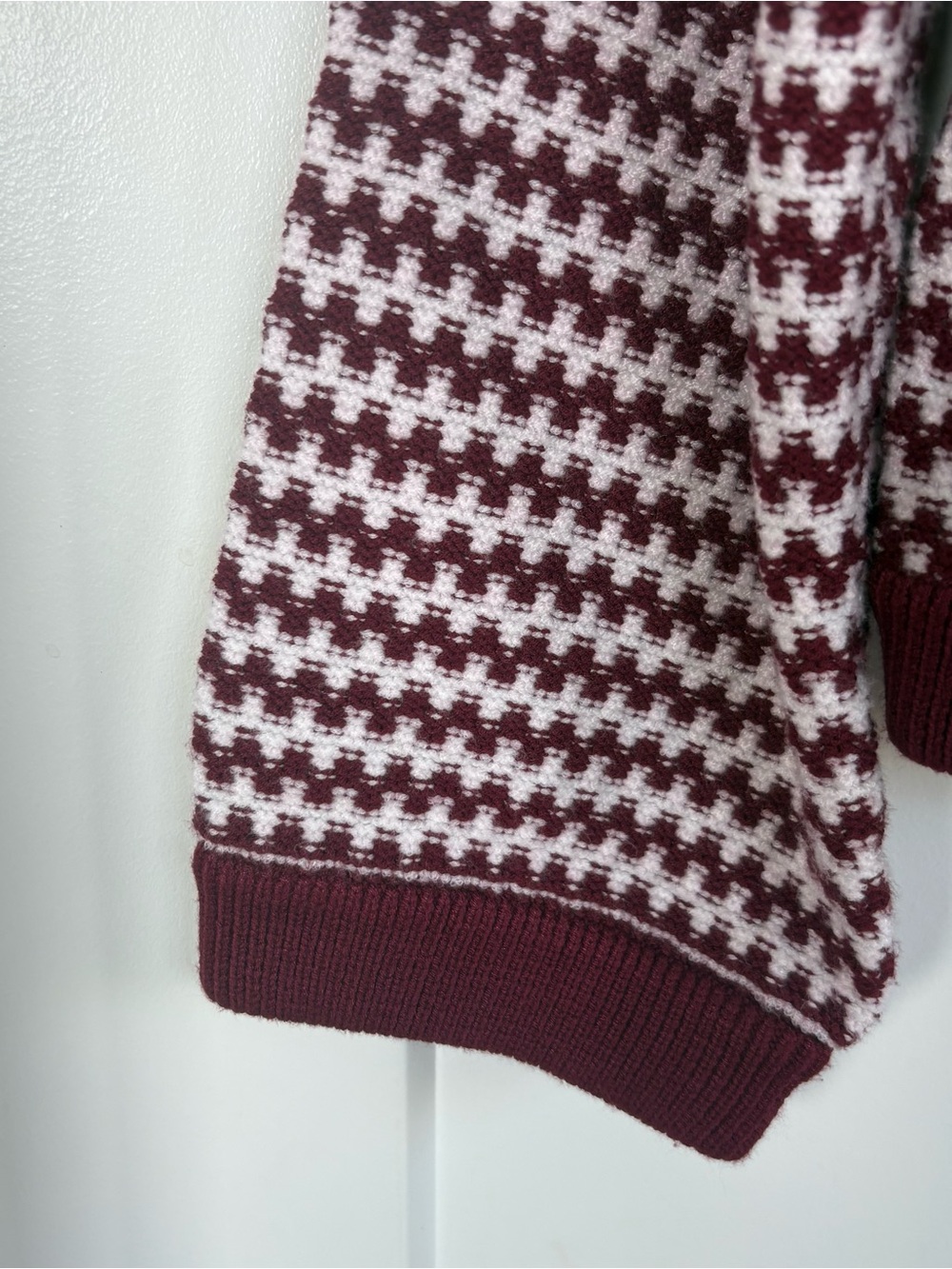 Free Assembly Woven Houndstooth Burgundy & White Cardigan Sweater S: Large - Picture 5 of 16